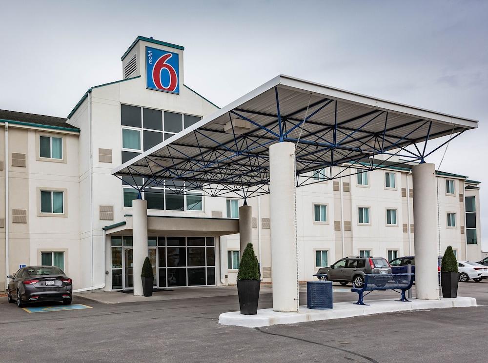 Motel 6-Saskatoon, Sk Экстерьер фото